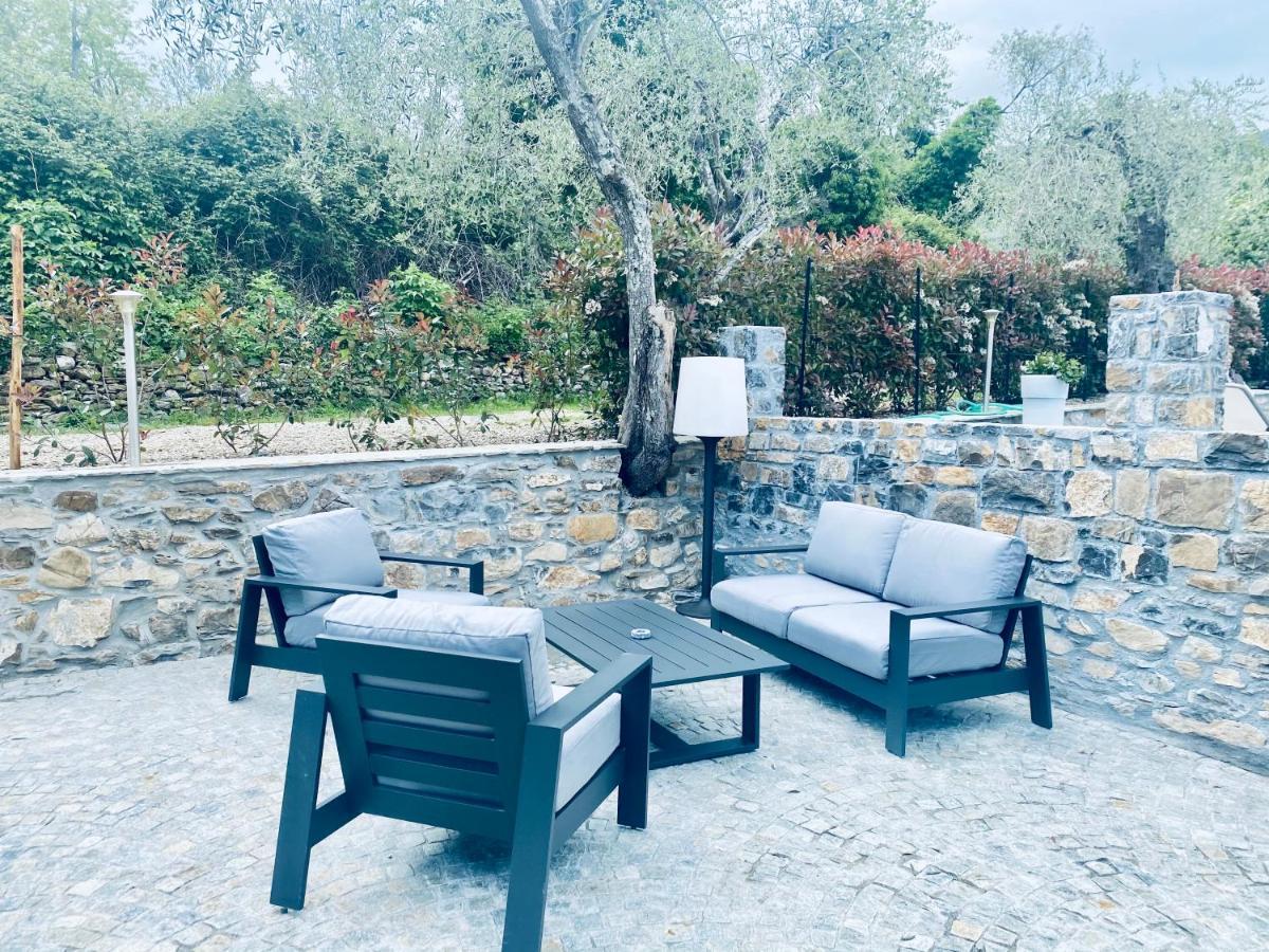 Borgomaro Casa Vacanze Gli Ulivi מראה חיצוני תמונה