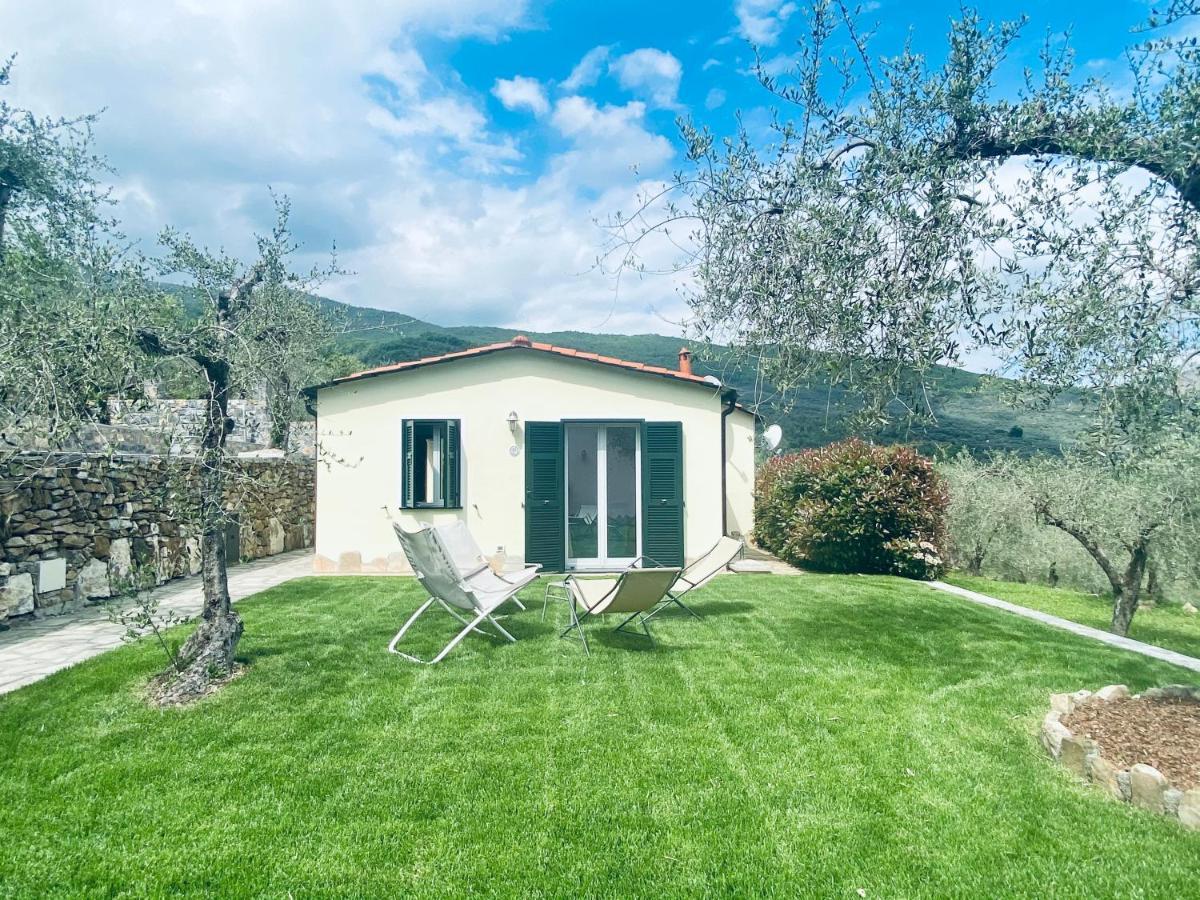 Borgomaro Casa Vacanze Gli Ulivi מראה חיצוני תמונה