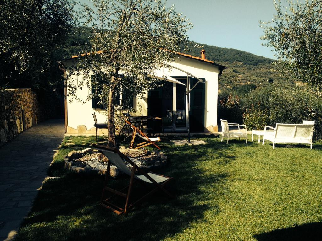 Borgomaro Casa Vacanze Gli Ulivi חדר תמונה