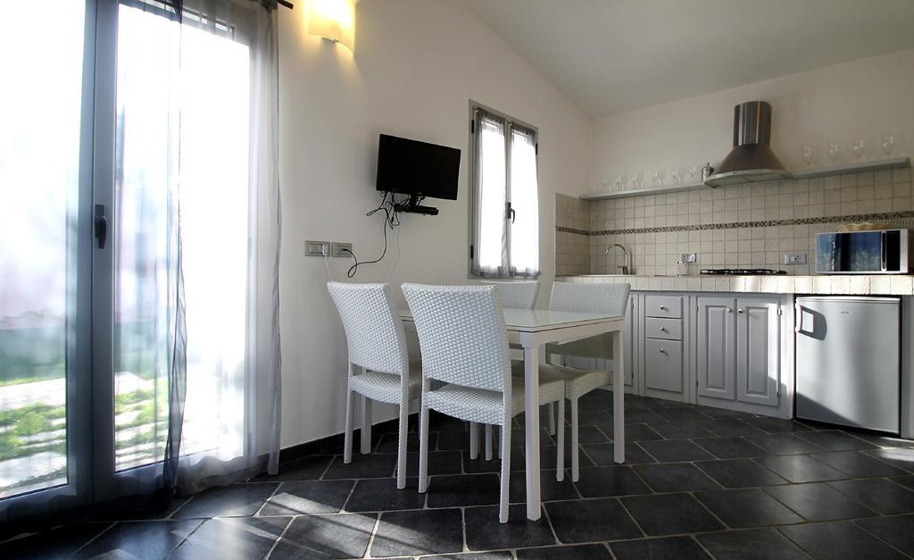 Borgomaro Casa Vacanze Gli Ulivi מראה חיצוני תמונה